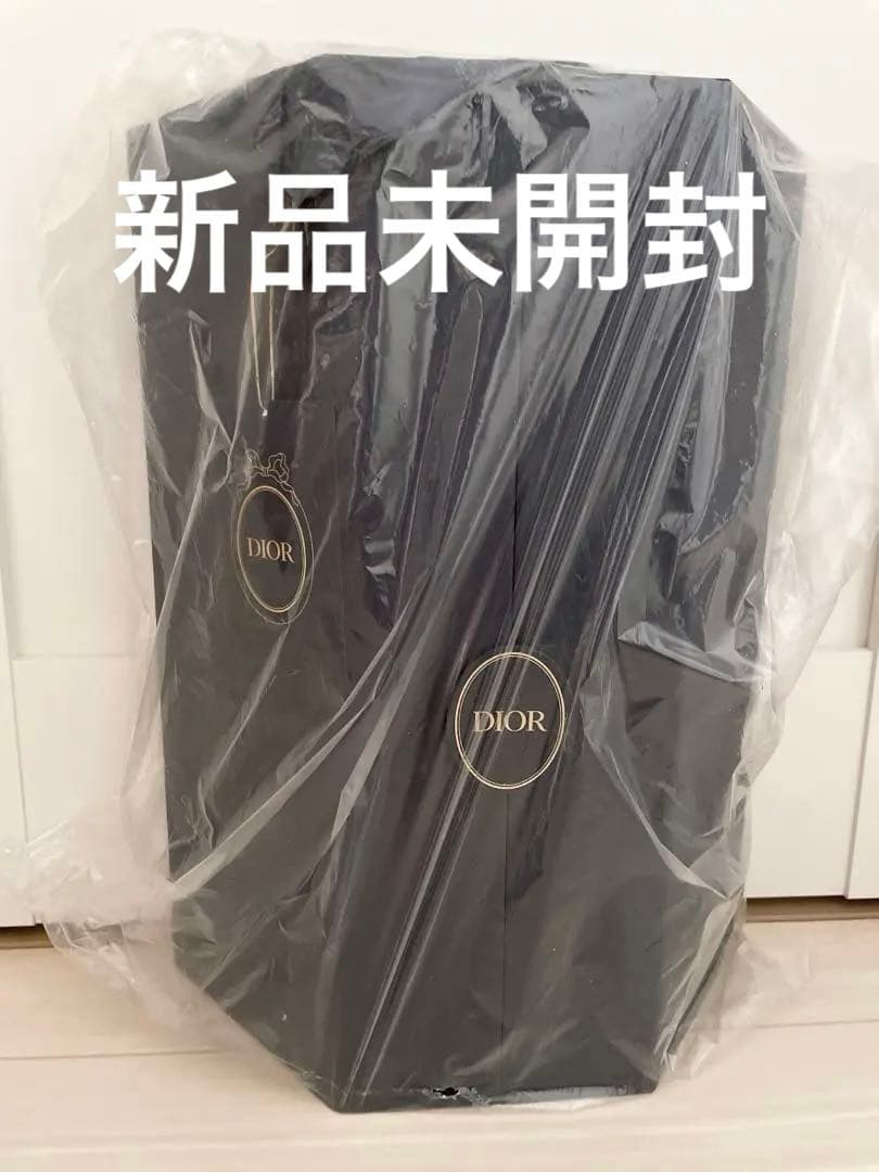 ディオール　アドベントカレンダー