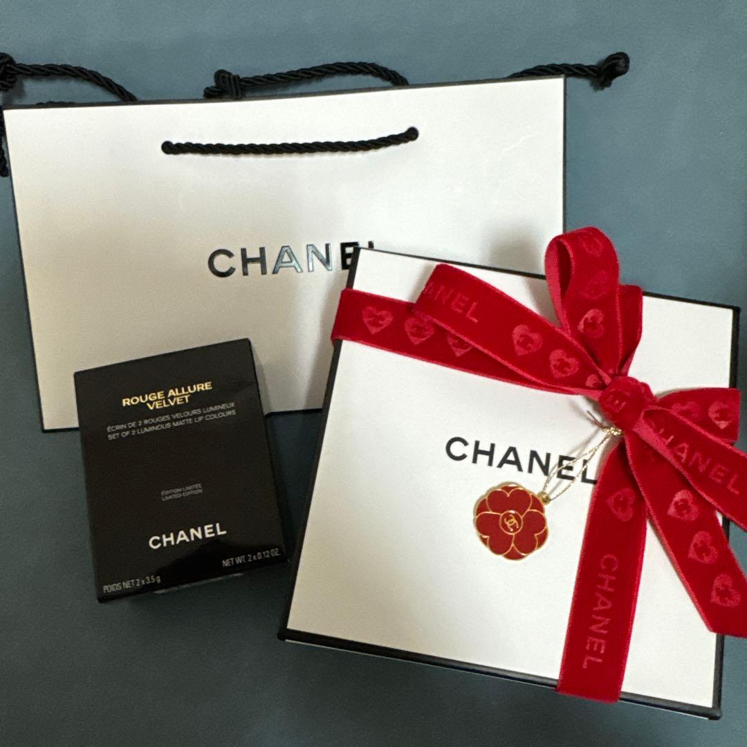 CHANEL ルージュ　アリュール　ヴェルヴェット　レ　ペルル　セット　オブ　２
