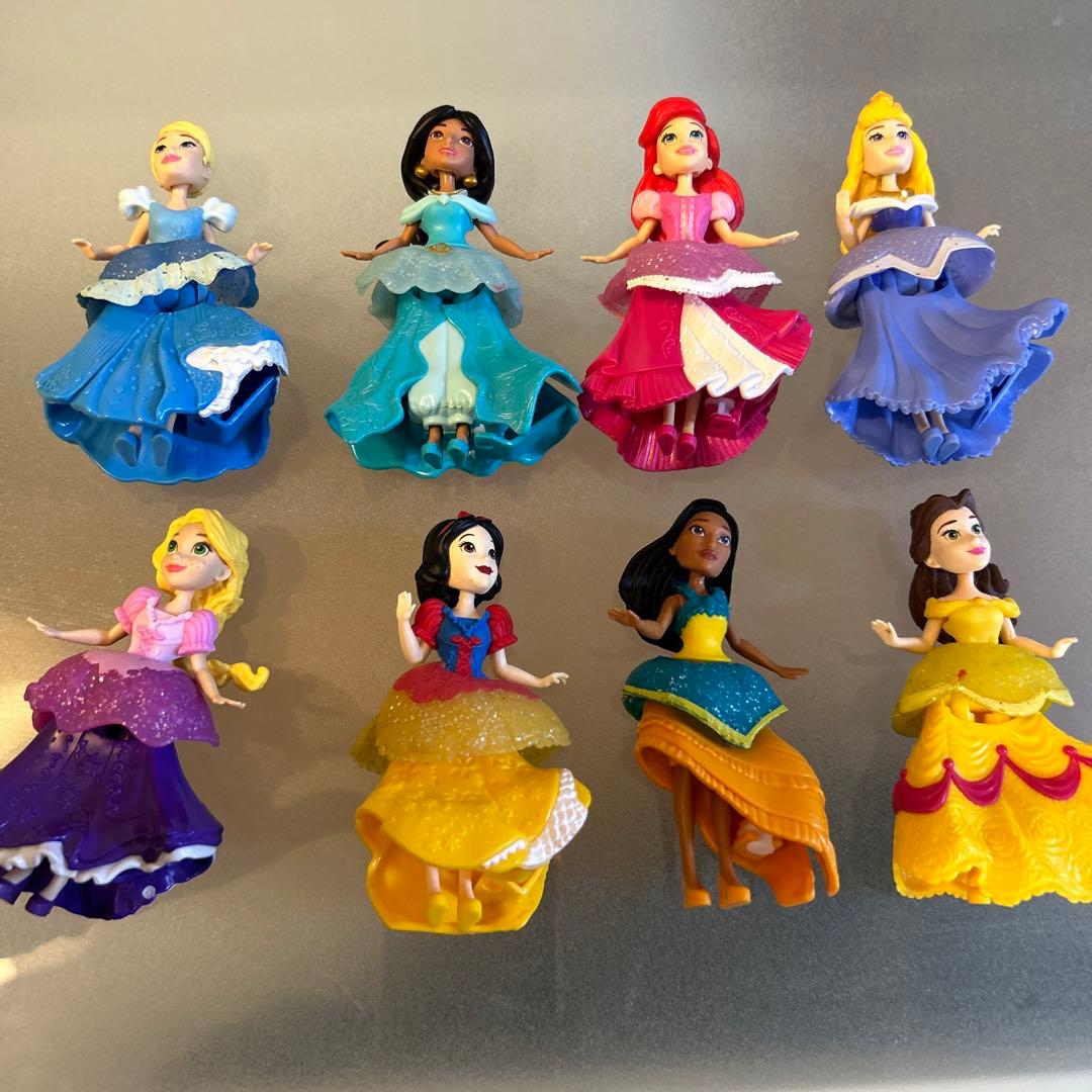 ディズニープリンセス 着せ替え人形セット 8体 - メルカリ