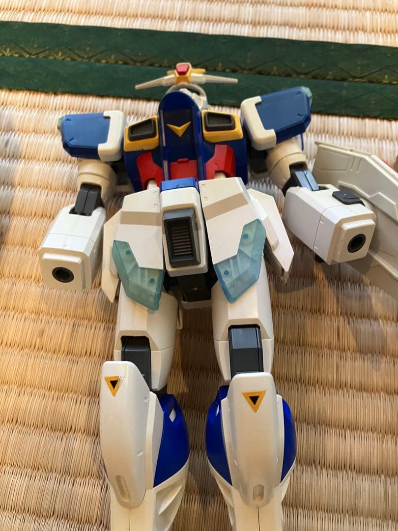 ガンプラ ジャンク品 まとめ売り ガンダム 8体 全長約30cm 1/60 - メルカリ