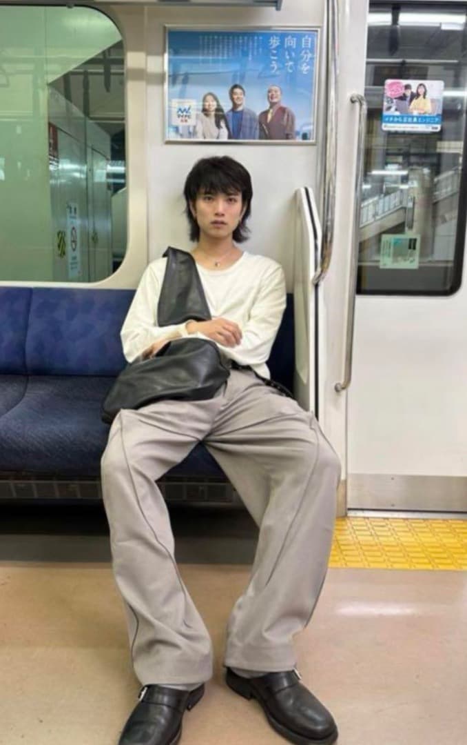 SHOULDER BAG 深水光太着用 OURS - メルカリ