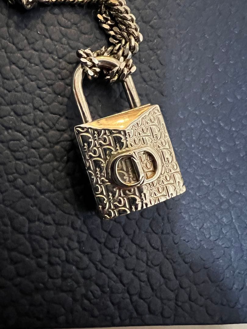 y*様 Dior 21ss 南京錠ネックレス