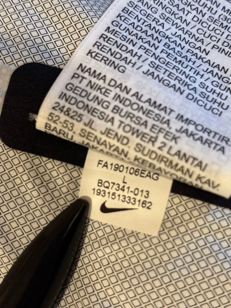 NIKE ACG ウィンドシェル フーディ 黒 L ゴープコア 完売品 - メルカリ