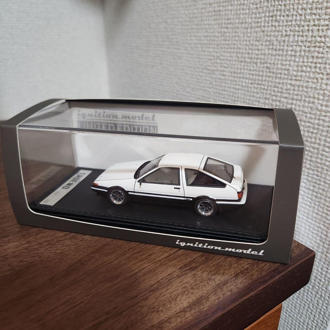 ignition.model AE86スプリンタートレノ 限定版ミニカー