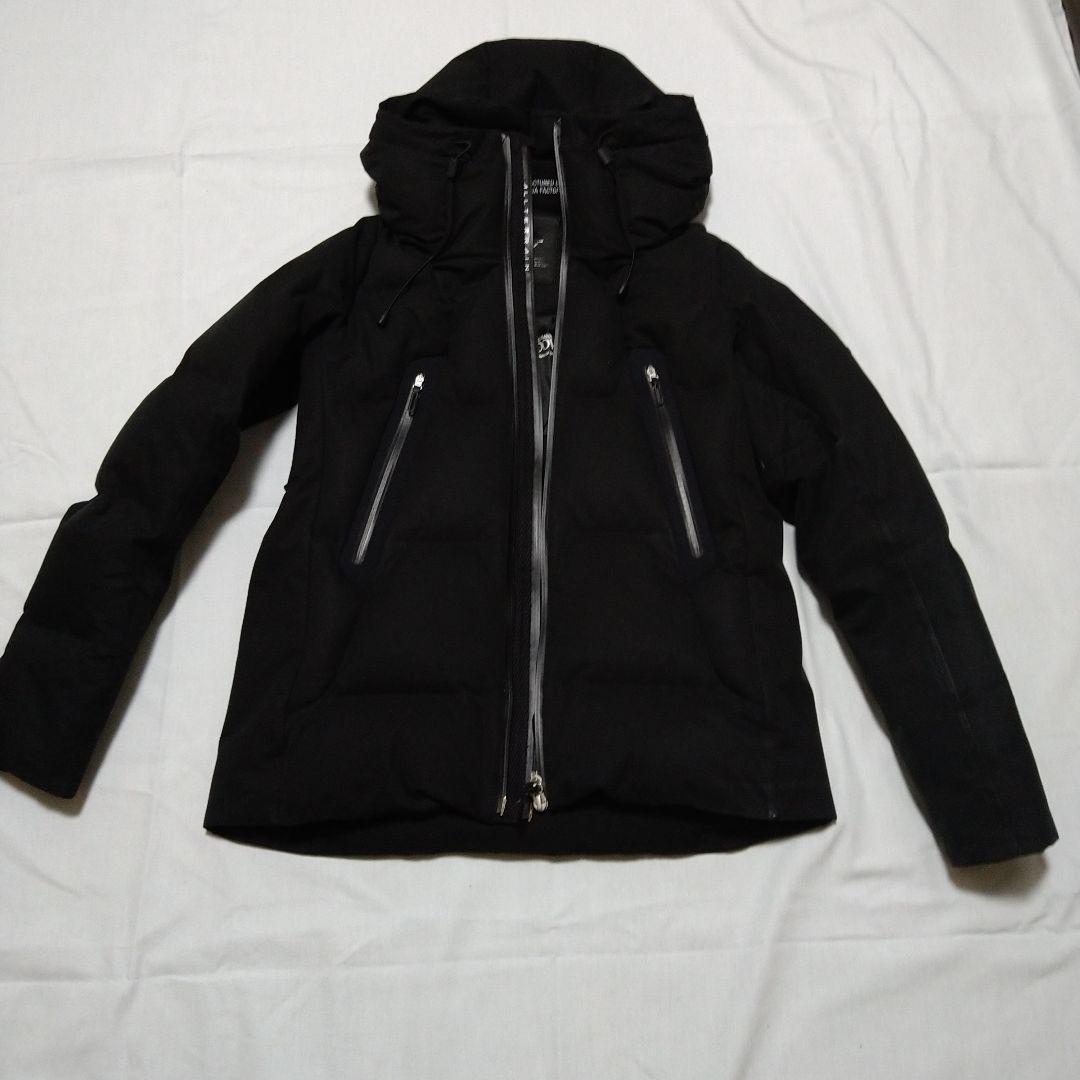 値下げ　デサントオルテライン マウンテニア 水沢ダウン ブラック レディース　L DESCENTE ALLTERRAIN/デサントオルテライン】水沢ダウン マウンテニア