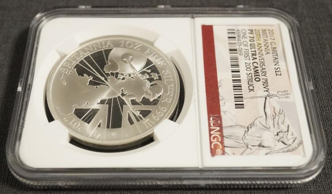 2017 ブリタニア 20周年 プルーフ 銀貨 NGC PF70UC COA箱付 - メルカリ