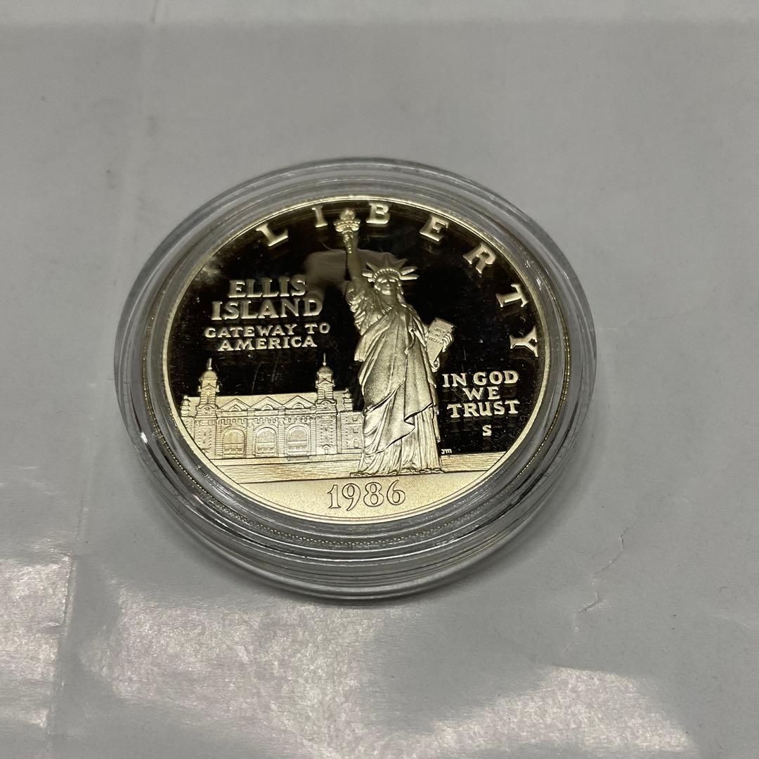 未使用 自由の女神100周年 アメリカ US銀貨 １ドル ケース入 1986年