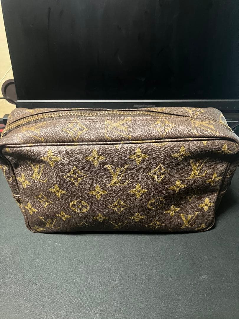 【要説明】Louis Vuitton モノグラム コスメポーチ Louis Vuitton直営店 モノグラム コスメポーチ 化粧 メイク 人気