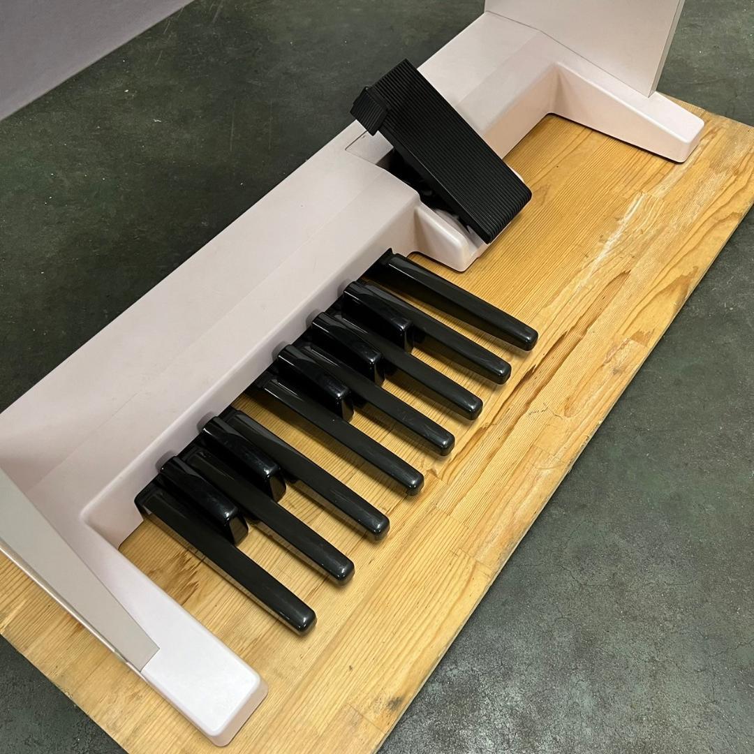 直接引渡限定】ヤマハ エレクトーン HC-3 中古 通電確認済 Y0371