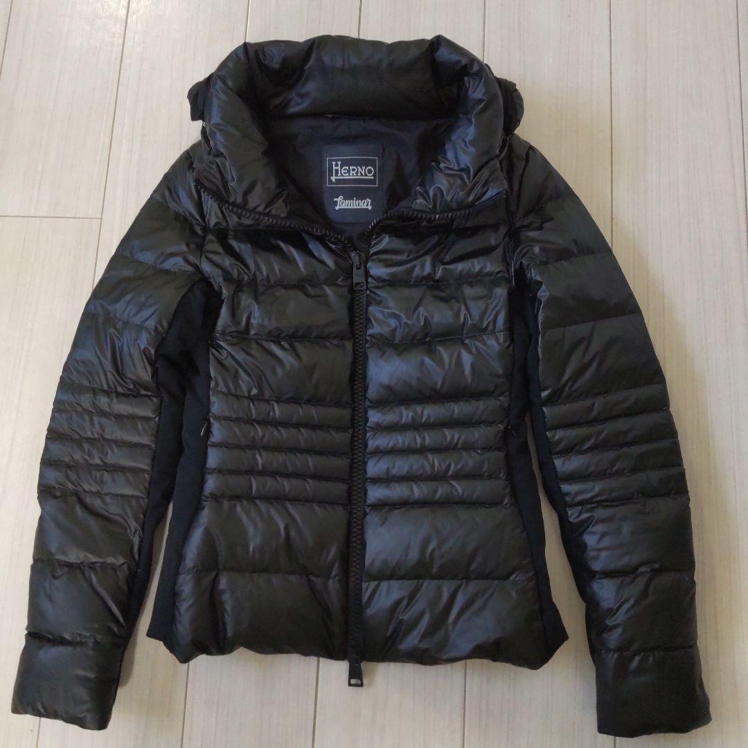 美品 ヘルノ HERNO ラミナー ショートダウンジャケット ブラック 42