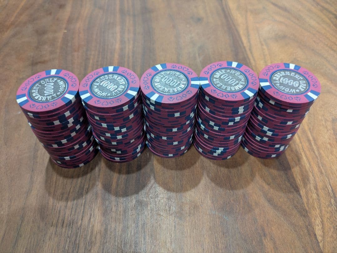 カジノチップ$1000表記　100枚　ポーカー　バカラ　チップ　カジノ　ヨコサワ カジノチップ ポーカーチップ 本格重量感仕様 ゲーム 高級感