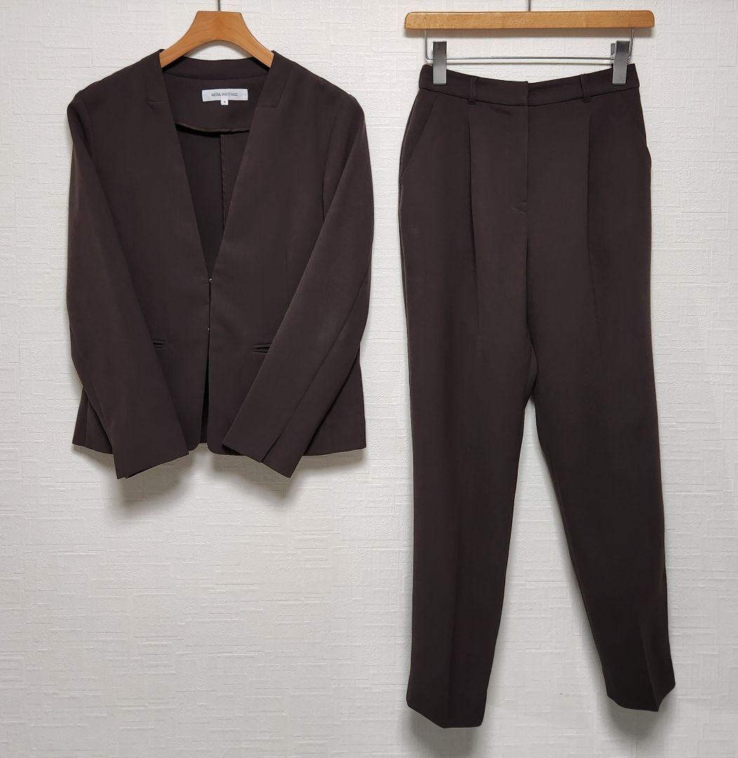 ナチュラルビューティーベーシック　レディース　パンツスーツ　ウォッシャブル