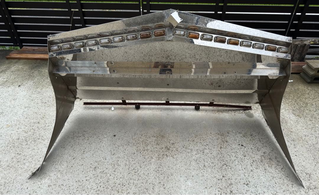 デコトラ フロントバイザー 舟形バイザー 4t - メルカリ