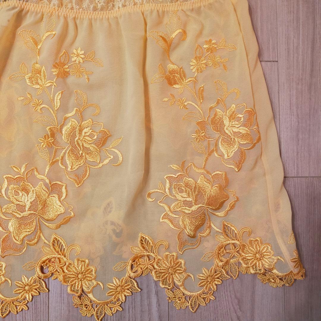 ワコール 店舗限定 スワロフスキー サルート 花柄 刺繍 キャミソール L