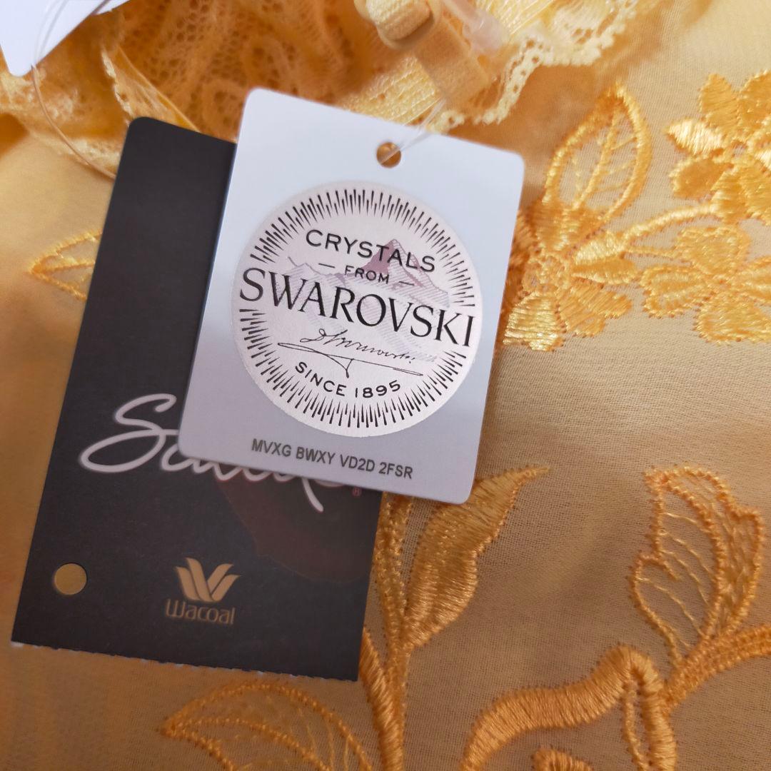 ワコール 店舗限定 スワロフスキー サルート 花柄 刺繍 キャミソール L