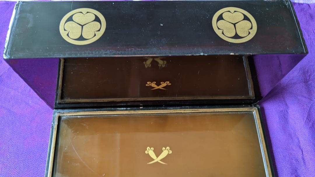 三葉葵紋木箱 - メルカリ