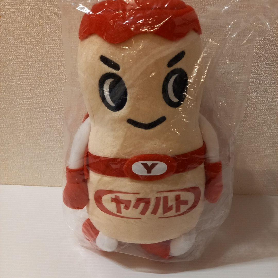 ヤクルトマン ぬいぐるみ - メルカリ