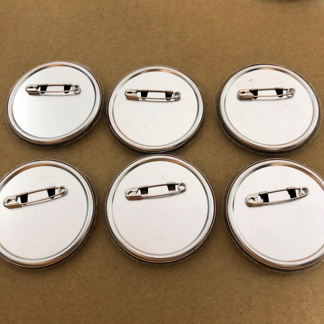 メタル缶バッジ モンハン ニジゲンノモリ モンスターハンター 6種