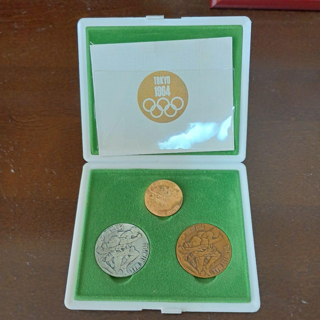 東京オリンピック1964記念メダル3枚組 Yahoo!オークション -「東京オリンピックメダル3点セット」の落札相場