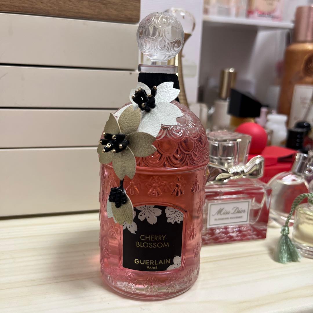 GUERLAIN CHERRY BLOSSOM 香水
