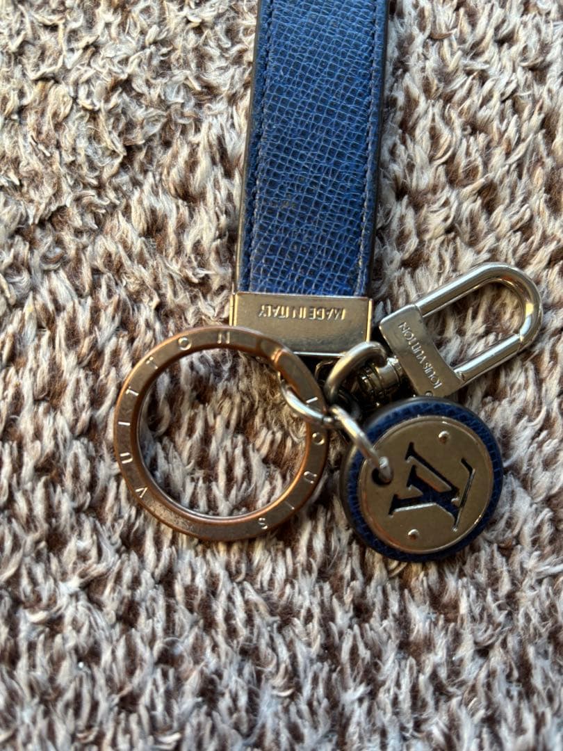 ルイヴィトン ポルトクレ・ネオ LV クラブ タイガ キーホルダー