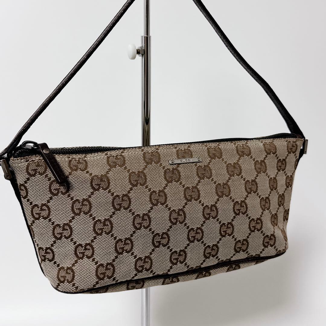 【24時間以内発送】グッチ GGキャンバス レザー アクセサリーポーチ ブラウン グッチ アクセサリーポーチ GGキャンバス ロゴ プレート 大容量 多機能