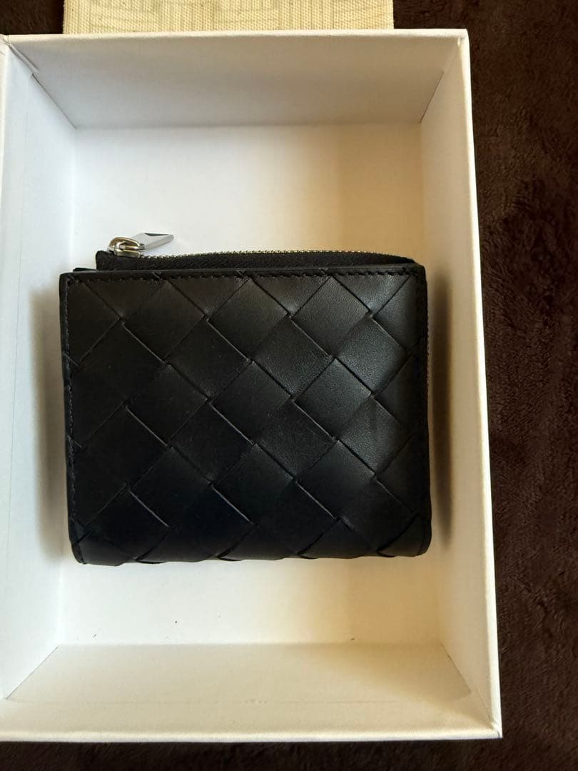 BOTTEGA VENETA ブラック 2つ折り財布 未使用