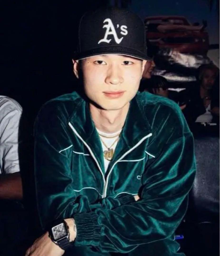 CELINE ベロア ジャージ セットアップ Lサイズ相当 - メルカリ