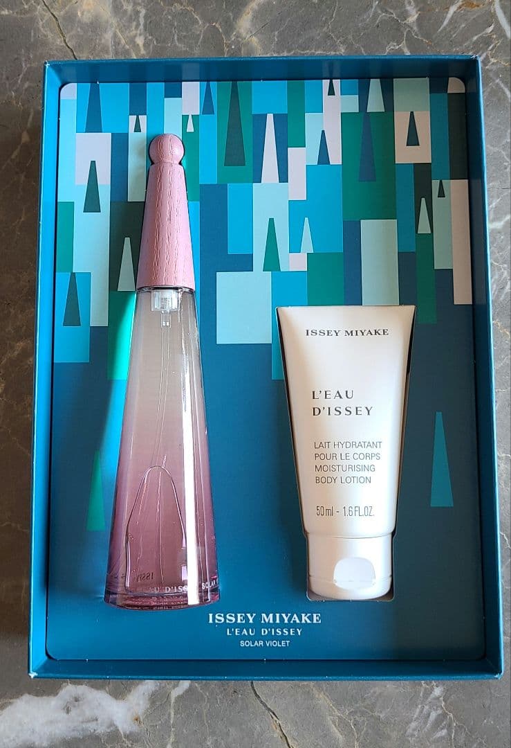 ボディローション ISSEYMIYAKE L'EAU D'ISSEY SOLAR VIOLET