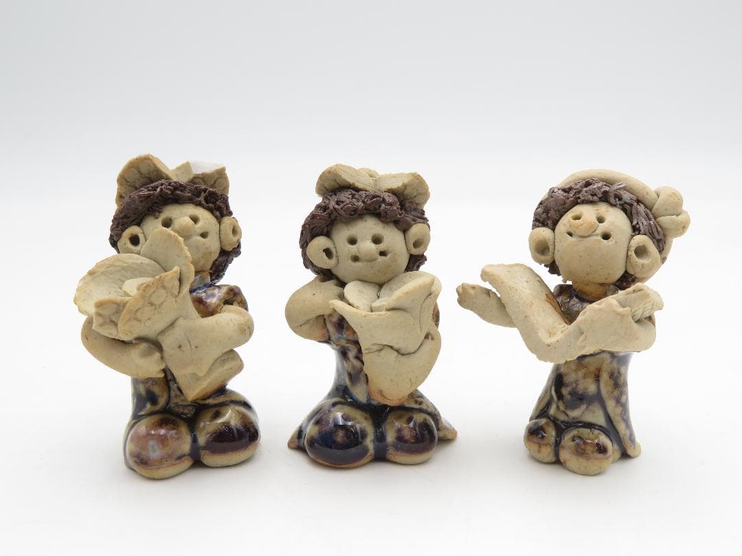 青芳人形 3点セット 陶器人形 森元青芳 砥部焼 オブジェ 置物 インテリア 美品】森元青芳 砥部焼 壺人形 青芳窯 念ずれば花ひらく - メルカリ