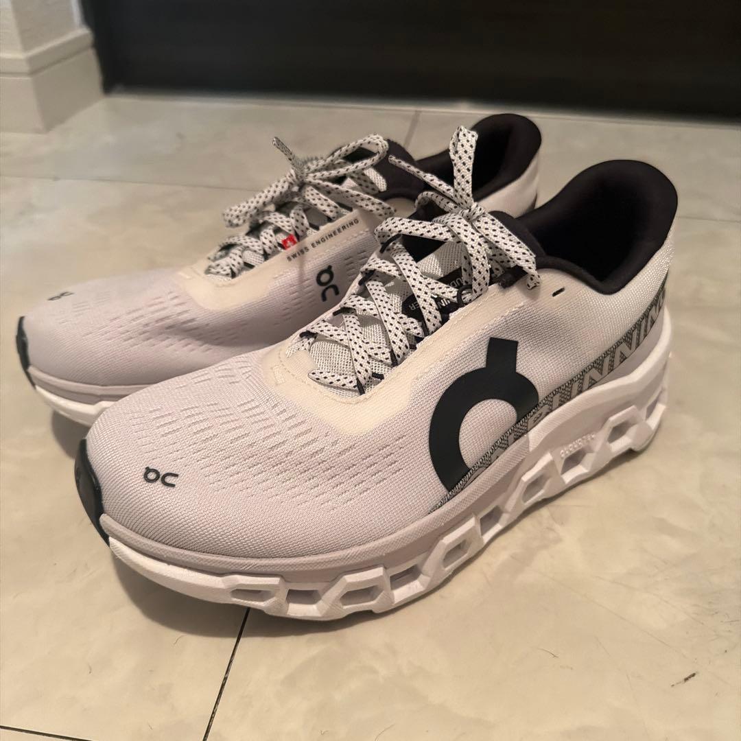 靴 On Cloudstratus 楽天市場】【10%OFFクーポン発行中＆ソックス2足プレゼント】 オン On