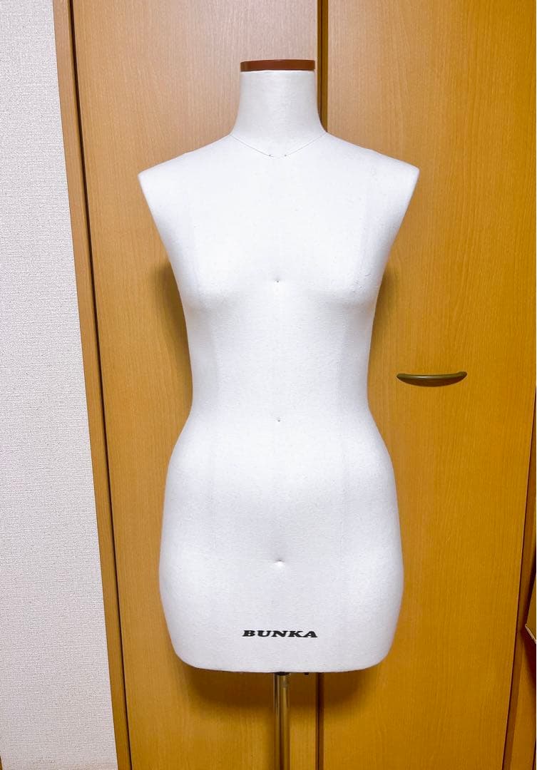 美品 BUNKA 文化服装学院 トルソー 9AR ヌードボディ 9号 マネキン