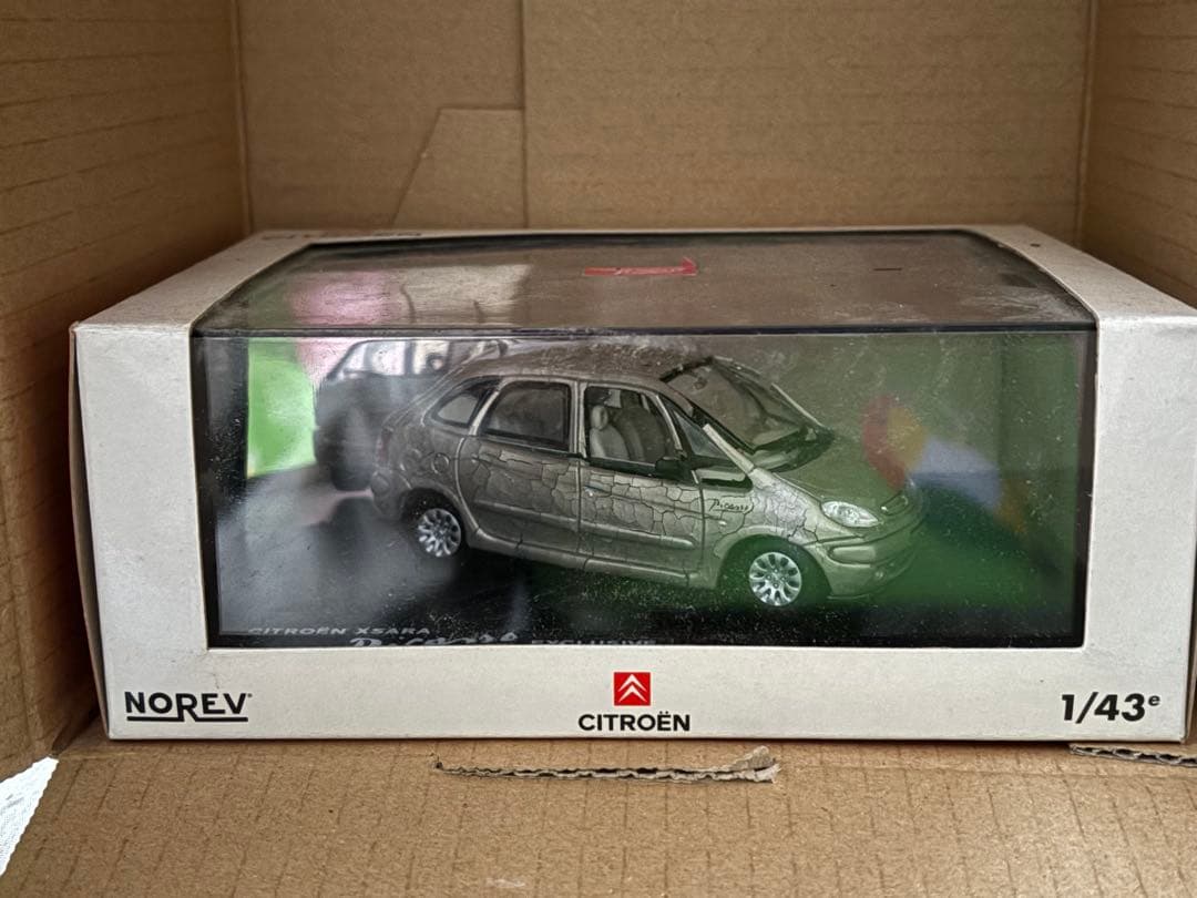 【希少】ノレブ シトロエン クサラピカソ 1/43スケール レアモデル