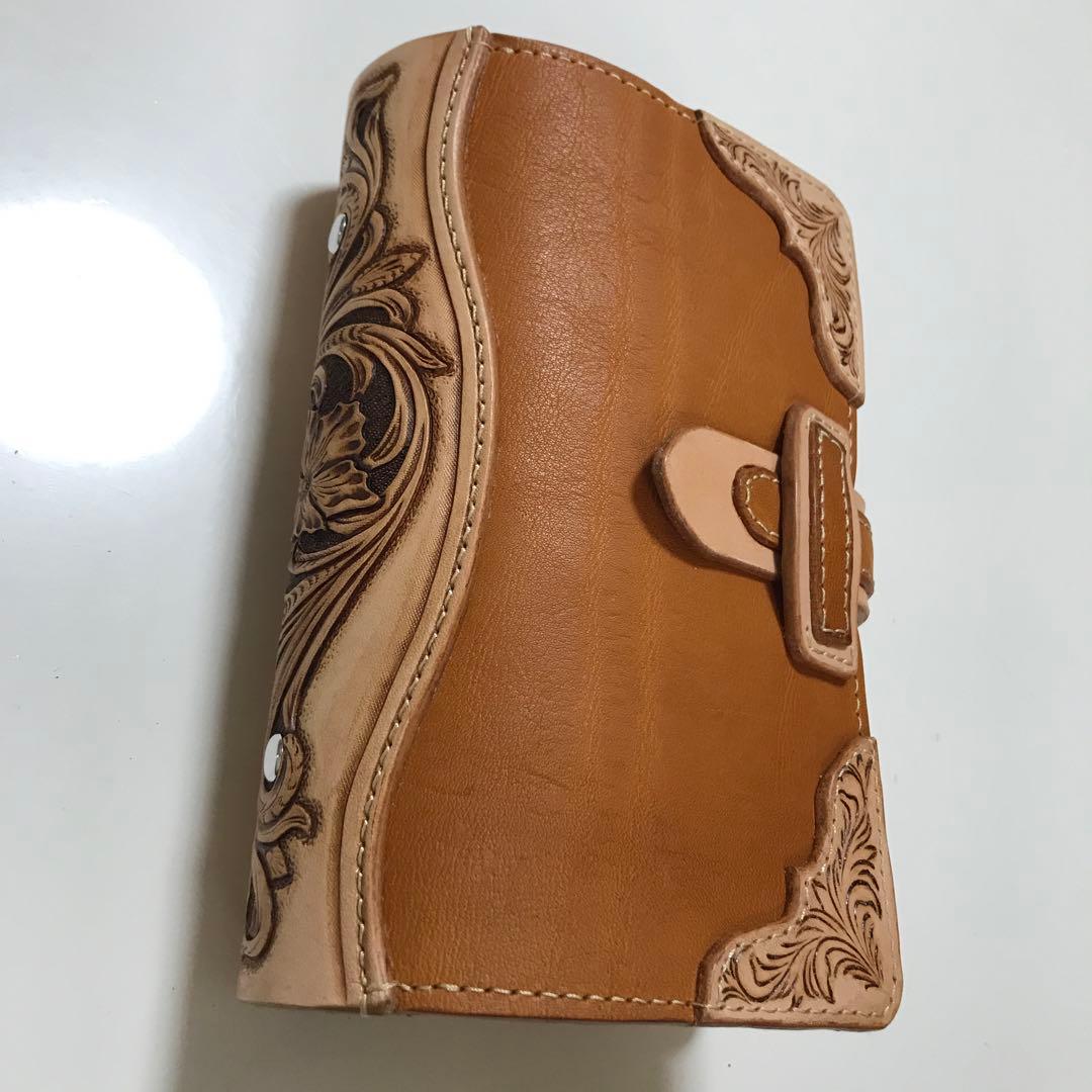 バイブルサイズシステム手帳（牛ヌメ革カービング&栃木レザー）