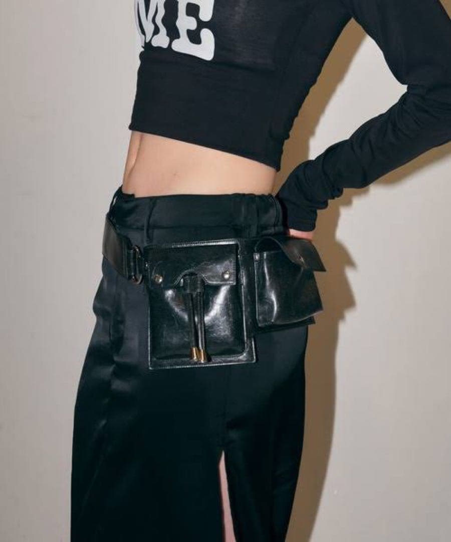 ACLENT アクレントマルチポケットウエストバッグ ブラック