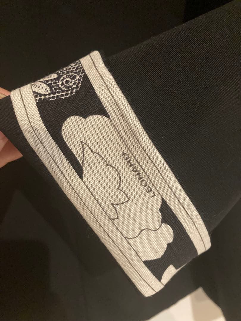 10日まで値下】LEONARD黒ステッチジャケット✨美品✨大きめサイズ13AR