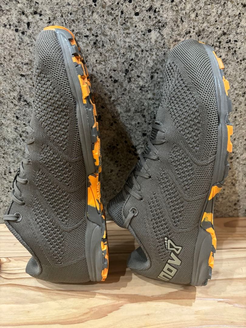 最 安 価格スポーツ・レジャー - INOV8 F-Lite 245 イノヴェイト