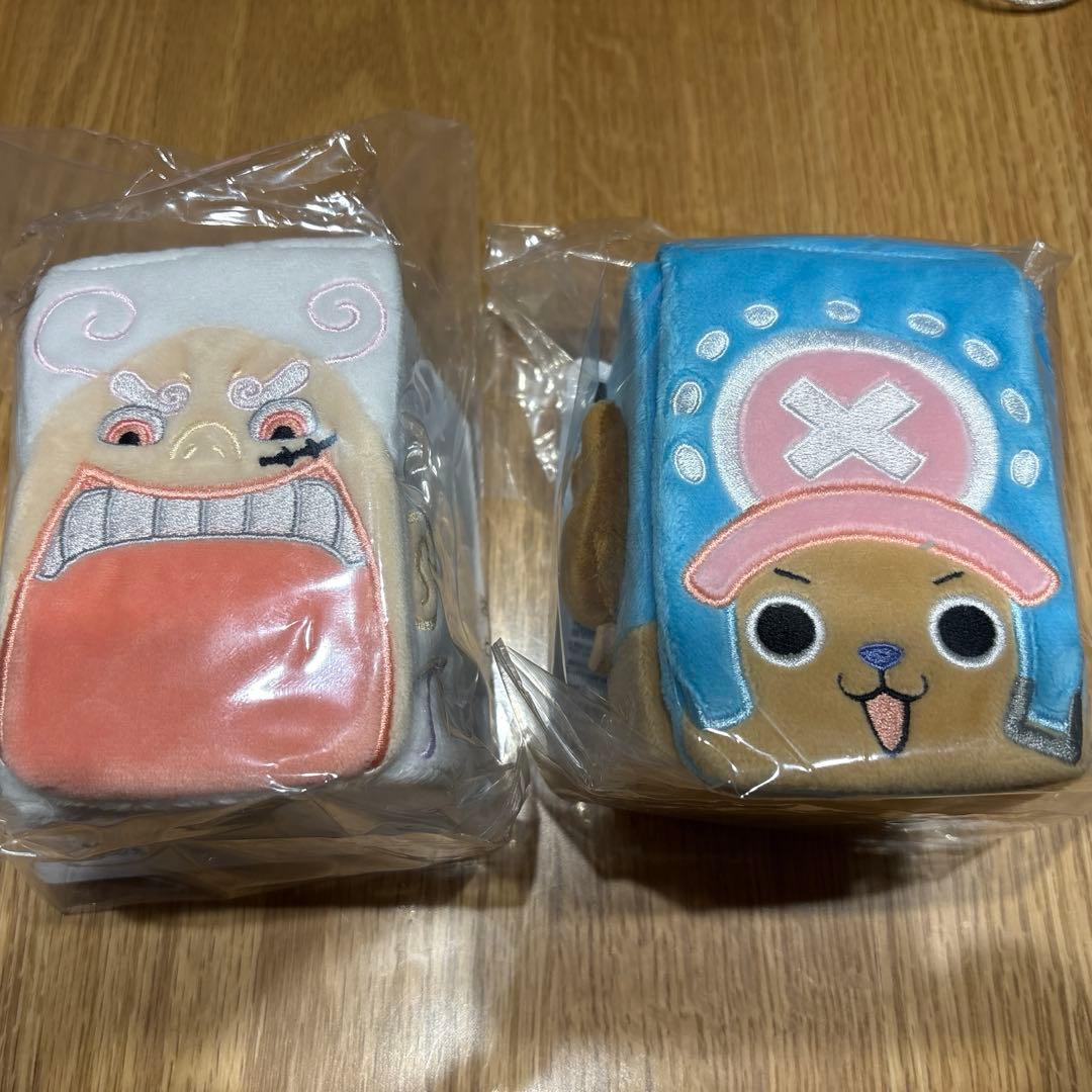 ワンピースカードゲーム一番くじ　E賞　マルチカードケース2種