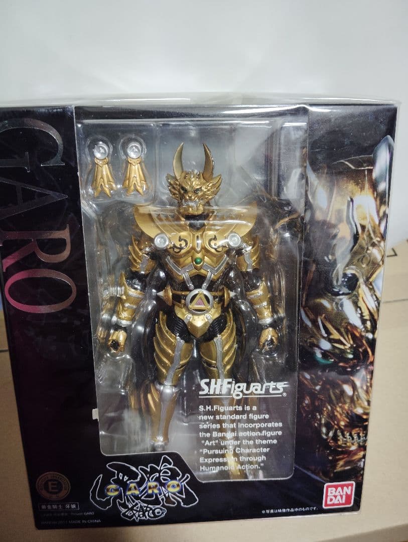 限定値下げ中！S.H.Figuarts GARO 黄金騎士牙狼　フィギュア