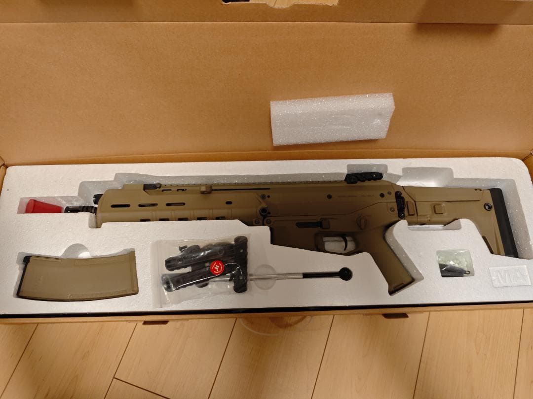 KSC MASADA CQB TAN ガスブローバック