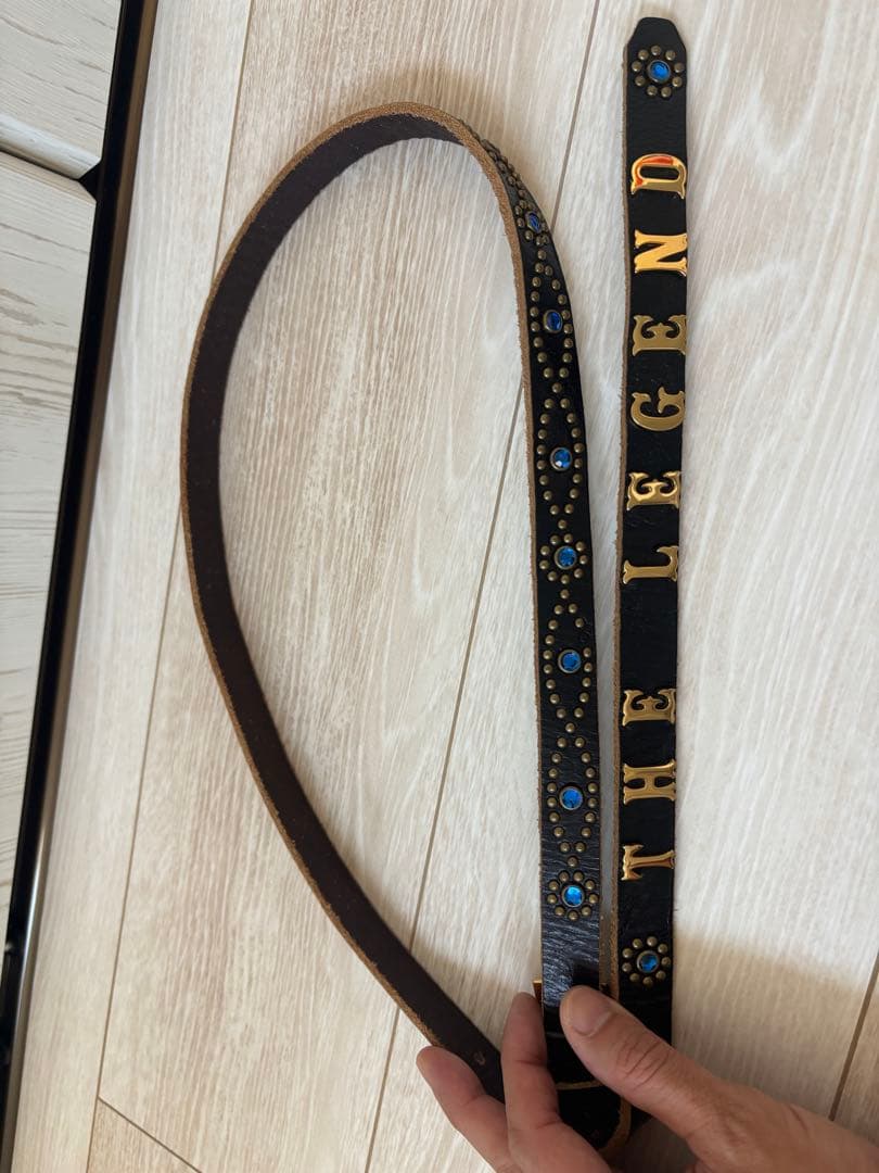 ナロースタッズレザーベルト