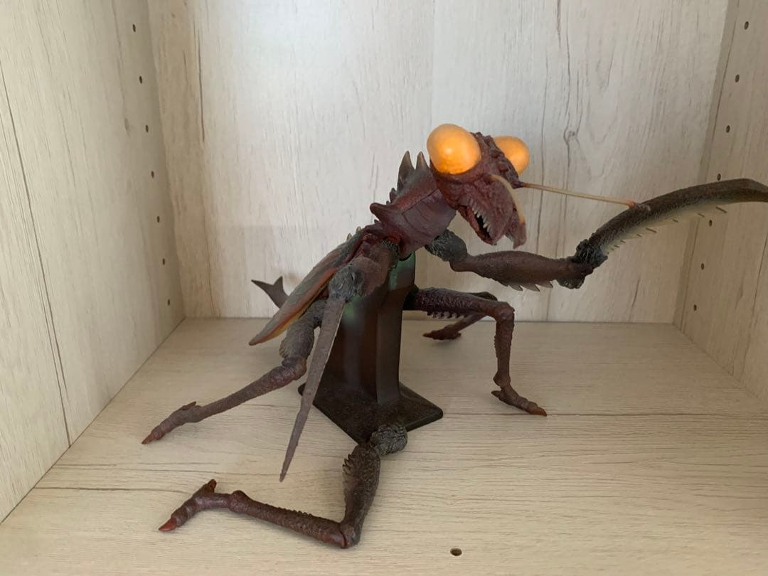 カマキラス　少年リック エクスプラス　大怪獣シリーズ　フィギュア　箱無し・脚破損