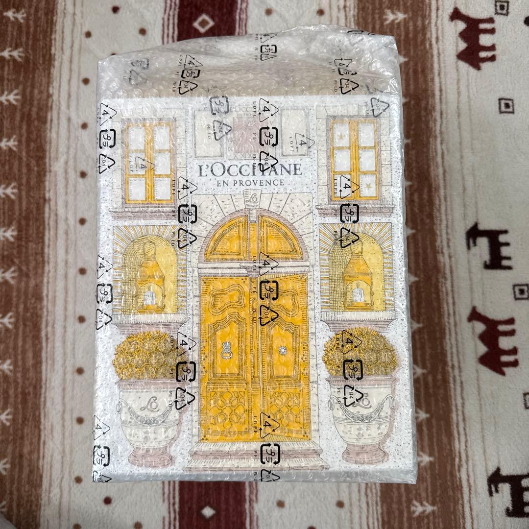 L'OCCITANE プレミアムアドベントカレンダー 25個入り