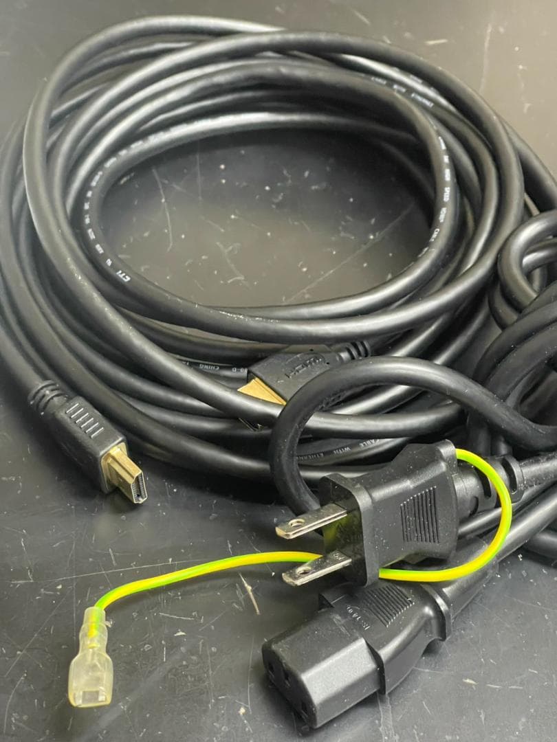 EPSON EB-1776W プロジェクター 419時間 - メルカリ