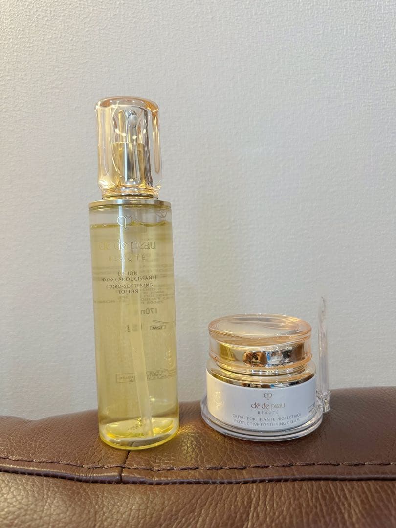 ⭐️クレドポーボーテローションイドロA n➕クレームプロテクトゥリスn 日中用