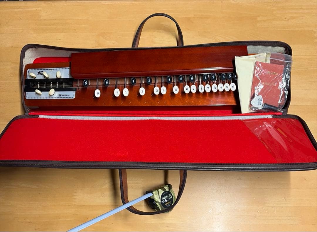 鈴木楽器製作所 スズキ（SUZUKI）桜 大正琴 和楽器 弦楽器 専用ケース