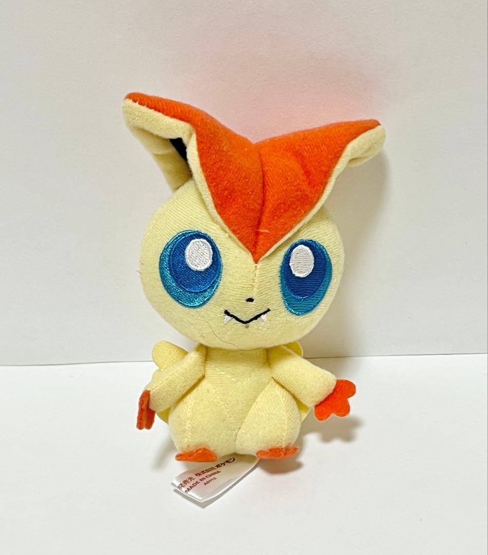 ポケドール ポケモンセンター ビクティニ ぬいぐるみ - メルカリ