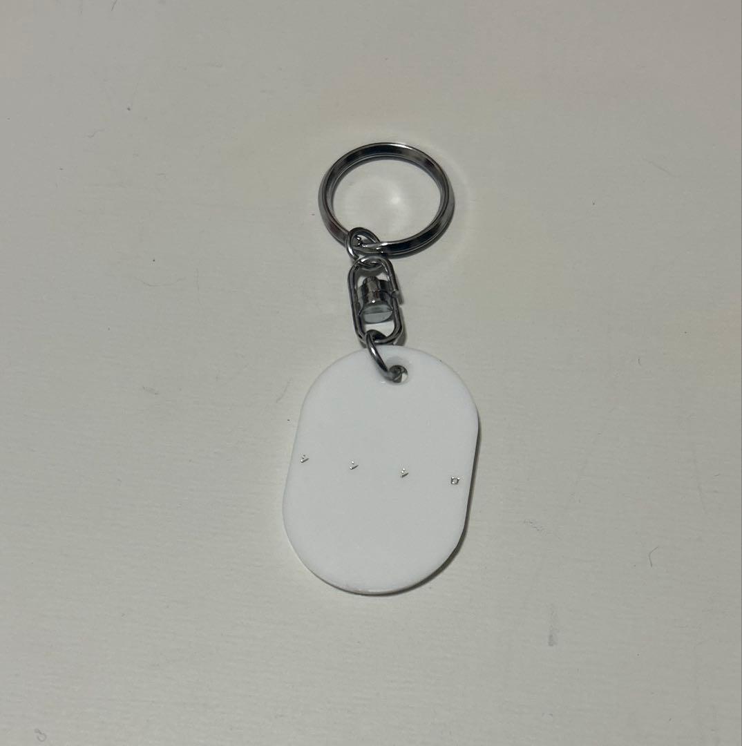 サカナクション OVAL KEY HOLDER シンシロ - メルカリ