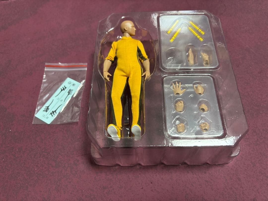 美品】即発送！ ブルース・リー風 1/12フィギュア3点セット - メルカリ