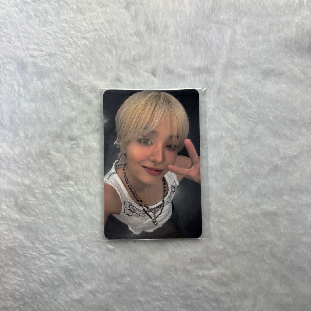 TREASURE ジフン シーグリ 韓国 ポップアップ 特典トレカ ラキドロ